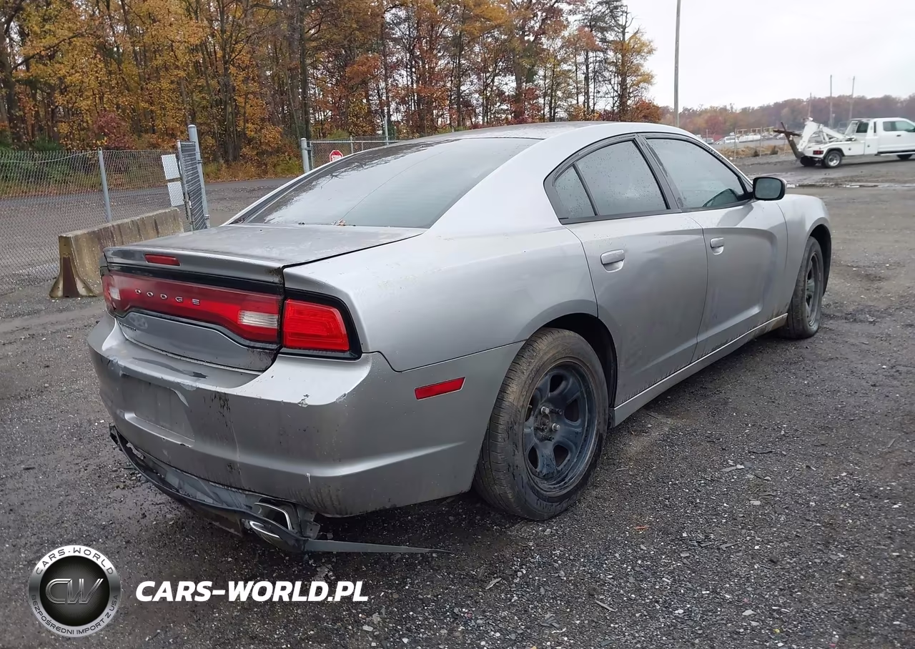 2011 Dodge Charger VIN:2B3CL3CG3BH532437 - 4