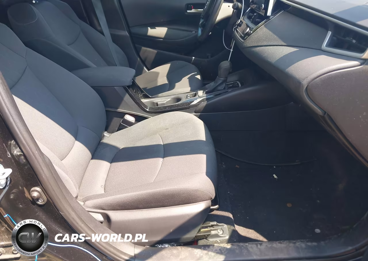 2020 Toyota Corolla Le VIN:5YFEPRAE0LP037172 - 5