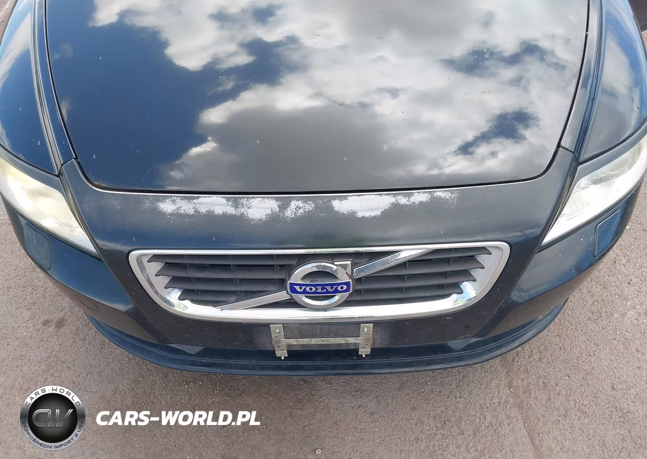 2011 Volvo S40 R-Design-T5 (Retail Only) VIN:YV1672MSXB2536260 - 6
