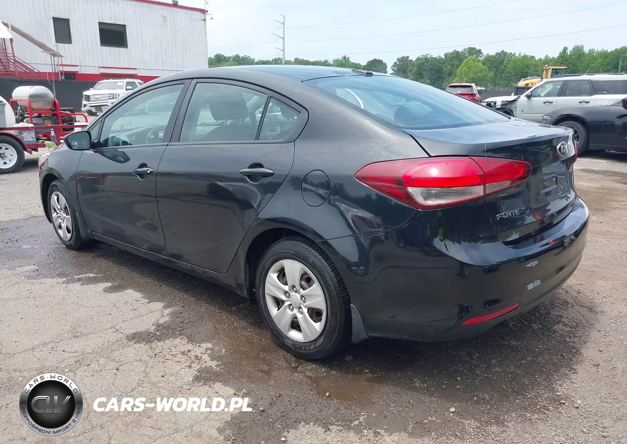 2017 Kia Forte Lx VIN:3KPFK4A73HE065483 - 3