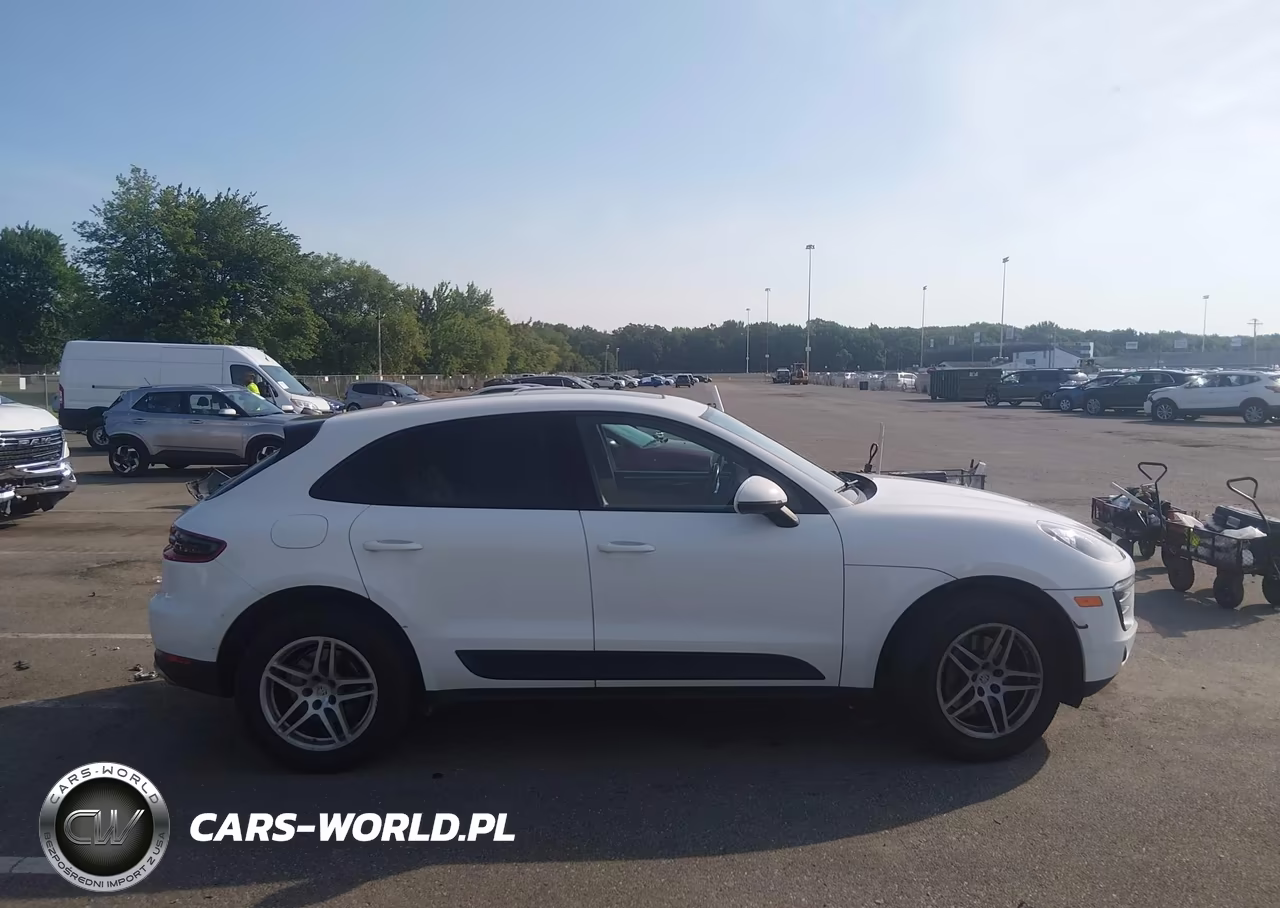 2018 Porsche Macan VIN:WP1AA2A50JLB03991 - 13