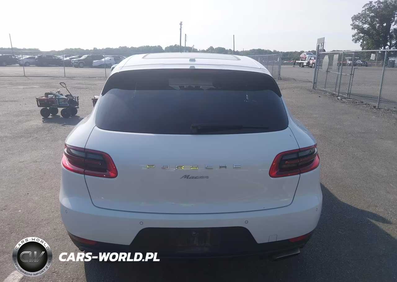2018 Porsche Macan VIN:WP1AA2A50JLB03991 - 16