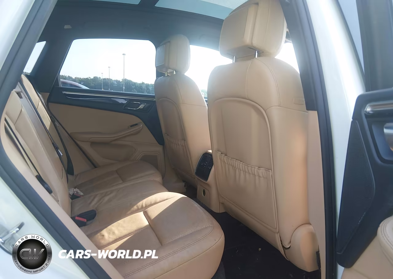 2018 Porsche Macan VIN:WP1AA2A50JLB03991 - 8