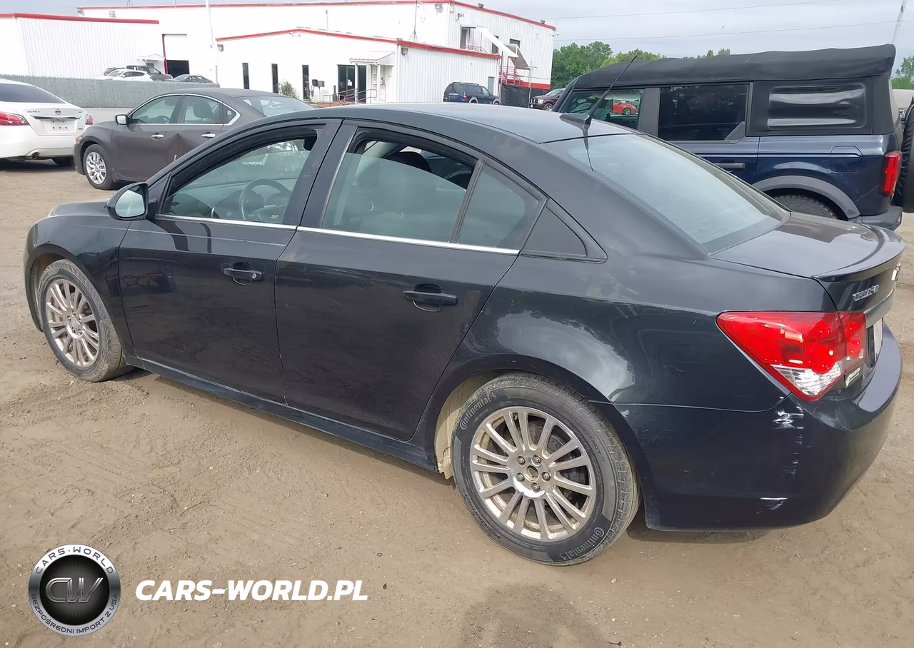 2013 Chevrolet Cruze Eco Auto VIN:1G1PH5SB4D7147737 - 3