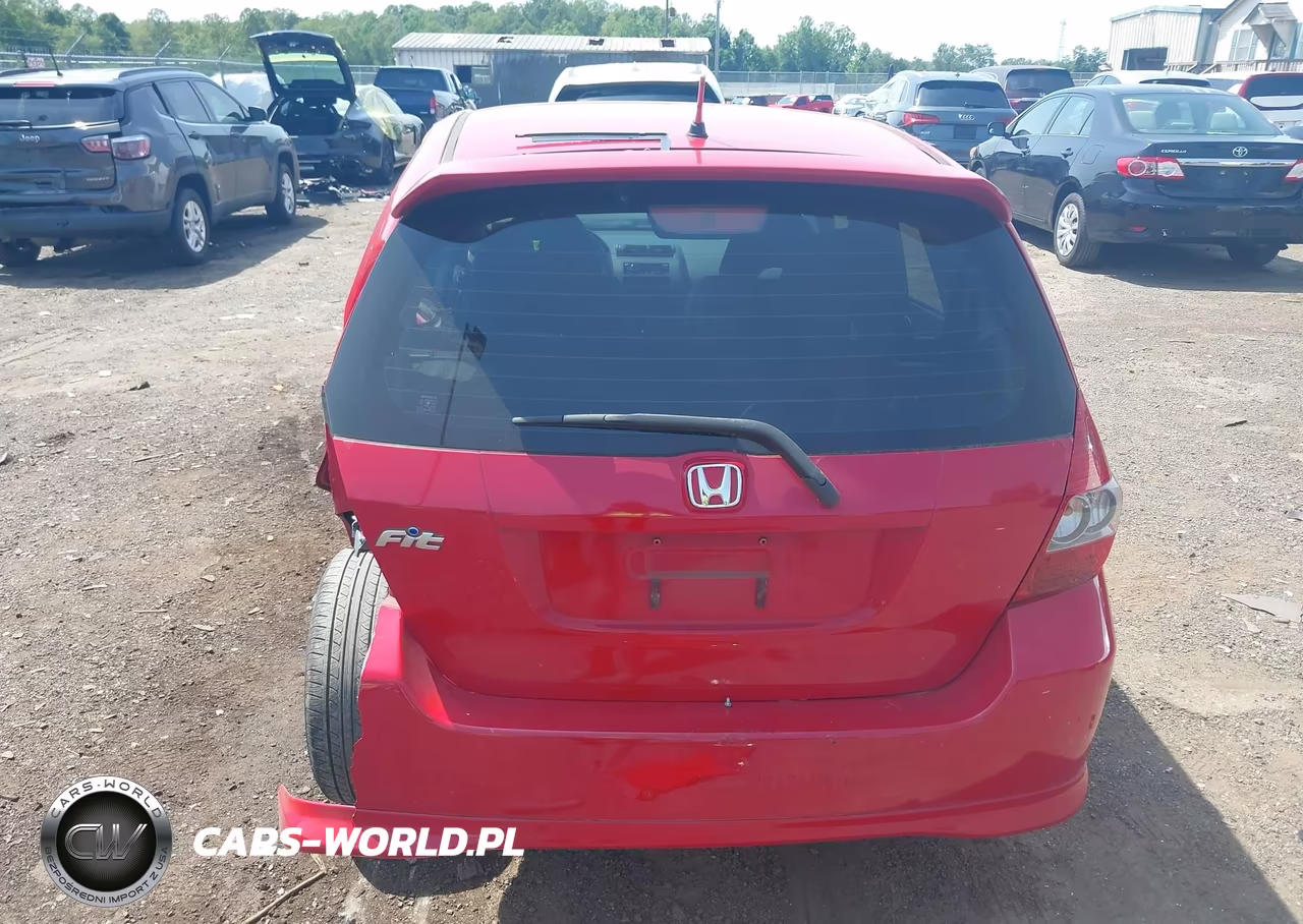 2007 Honda Fit Sport VIN:JHMGD38617S004973 - 17