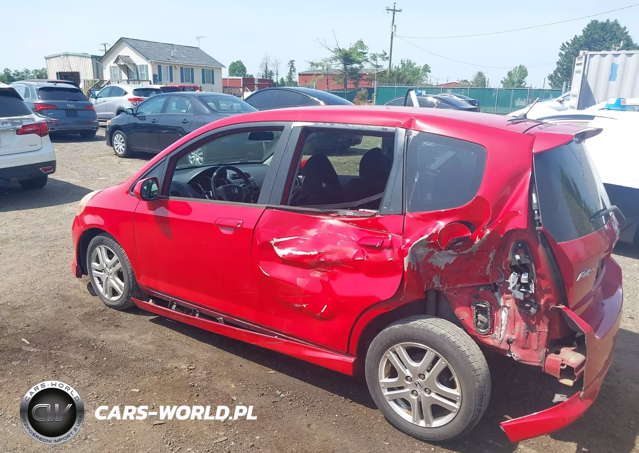 2007 Honda Fit Sport VIN:JHMGD38617S004973 - 3