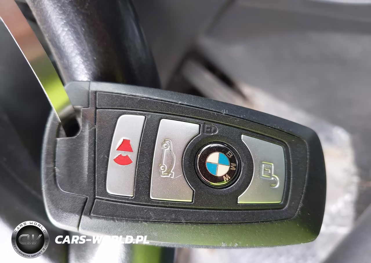 2015 BMW 528I xDrive VIN:WBA5A7C52FD624707 - 11
