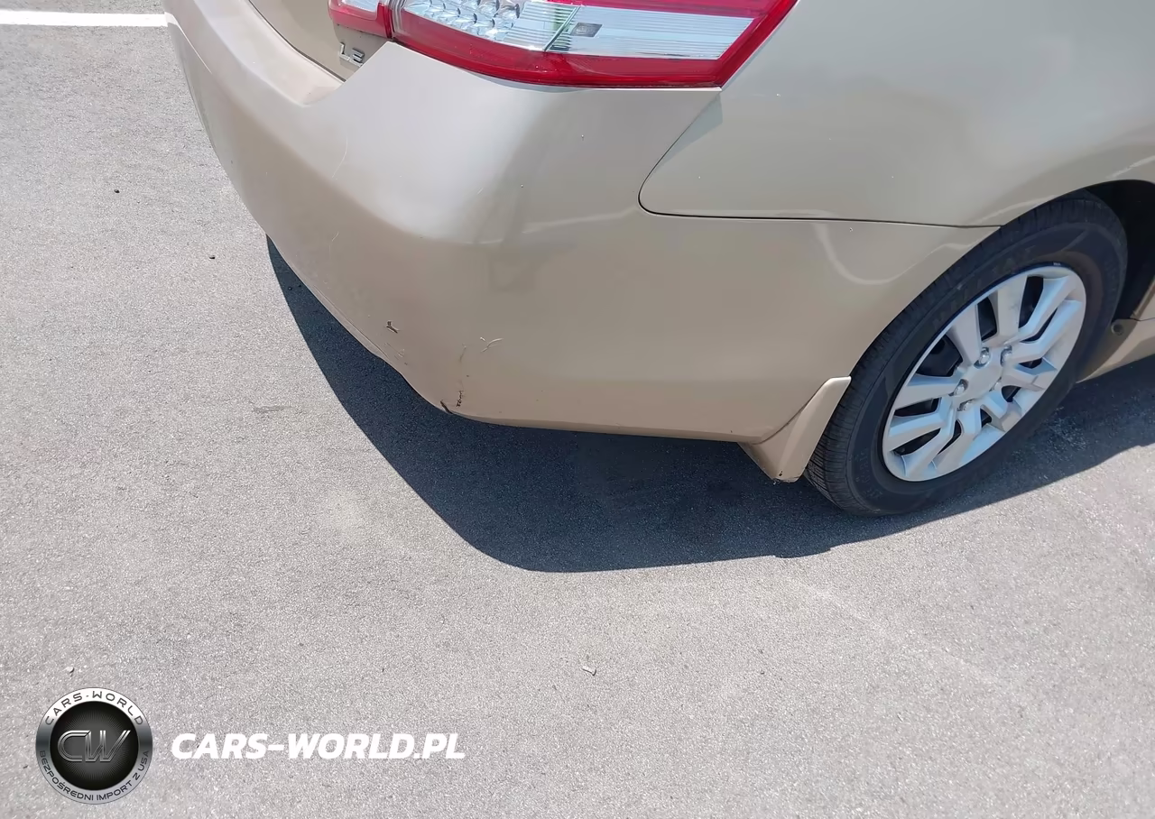 2010 Toyota Camry Le VIN:4T4BF3EK5AR050813 - 14