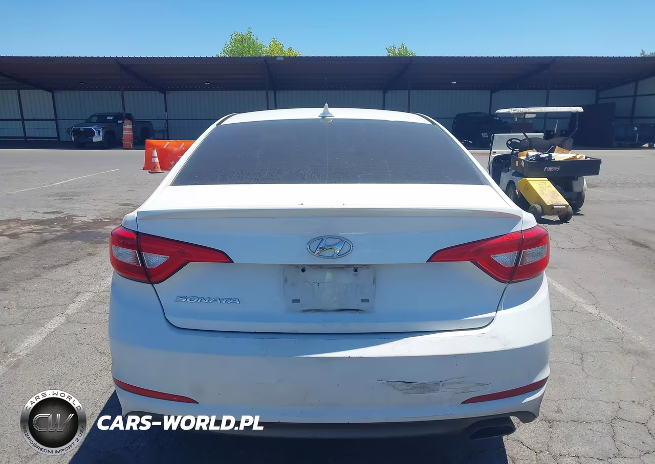 2015 Hyundai Sonata Se VIN:5NPE24AF0FH004412 - 16