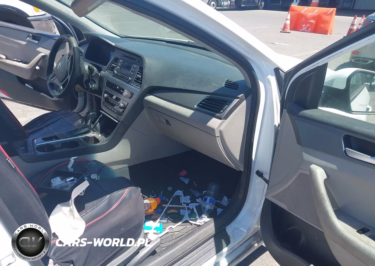 2015 Hyundai Sonata Se VIN:5NPE24AF0FH004412 - 5