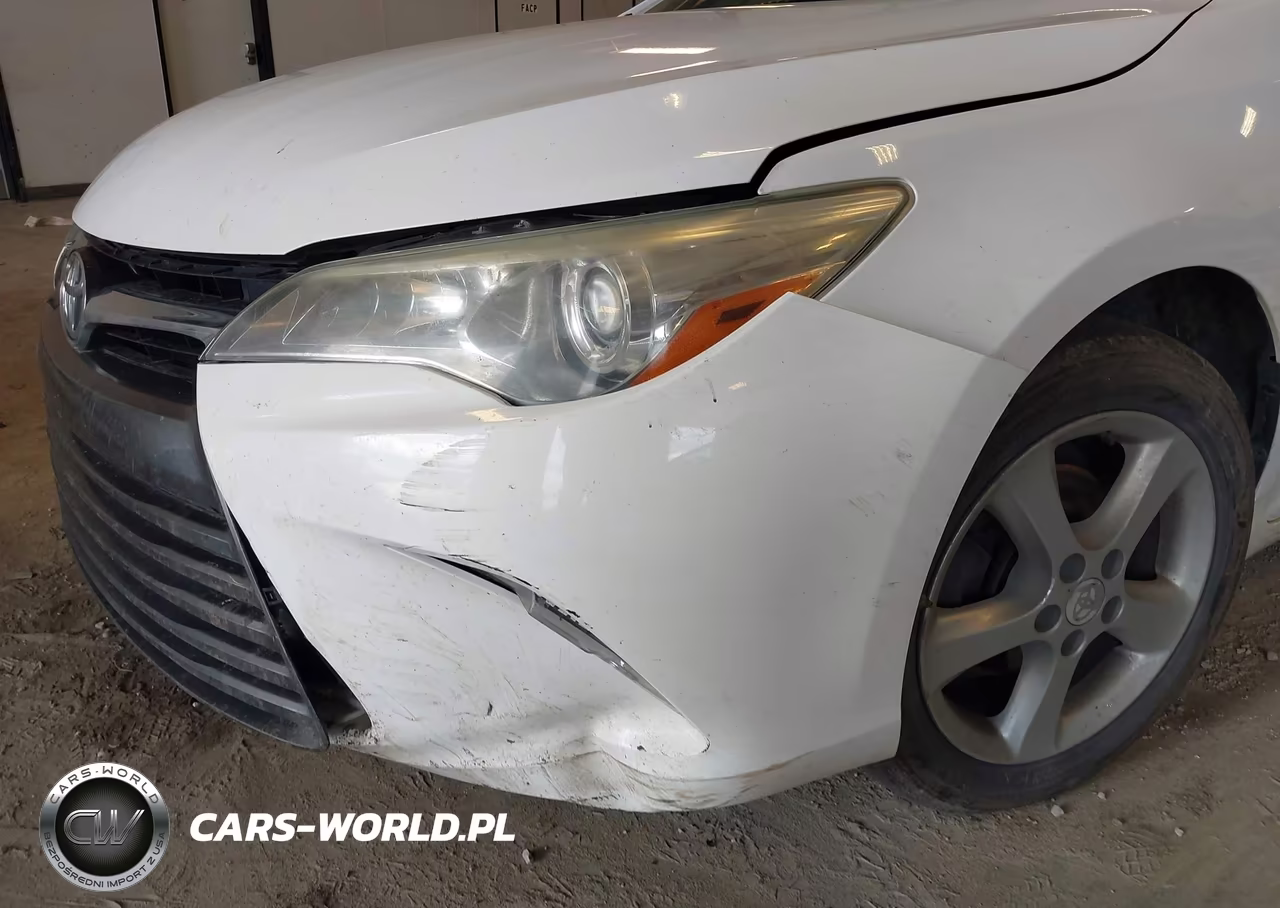 2015 Toyota Camry Le VIN:4T1BF1FK1FU031227 - 6