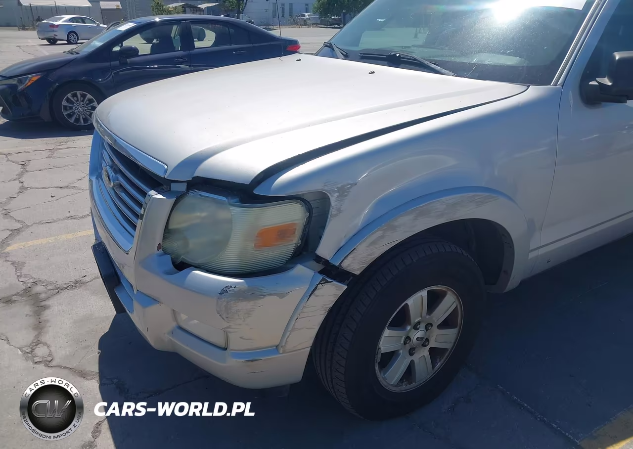 2010 Ford Explorer Xlt VIN:1FMEU7DE2AUB03452 - 6