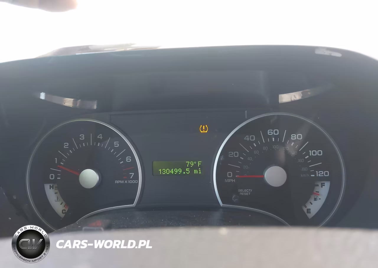2010 Ford Explorer Xlt VIN:1FMEU7DE2AUB03452 - 7