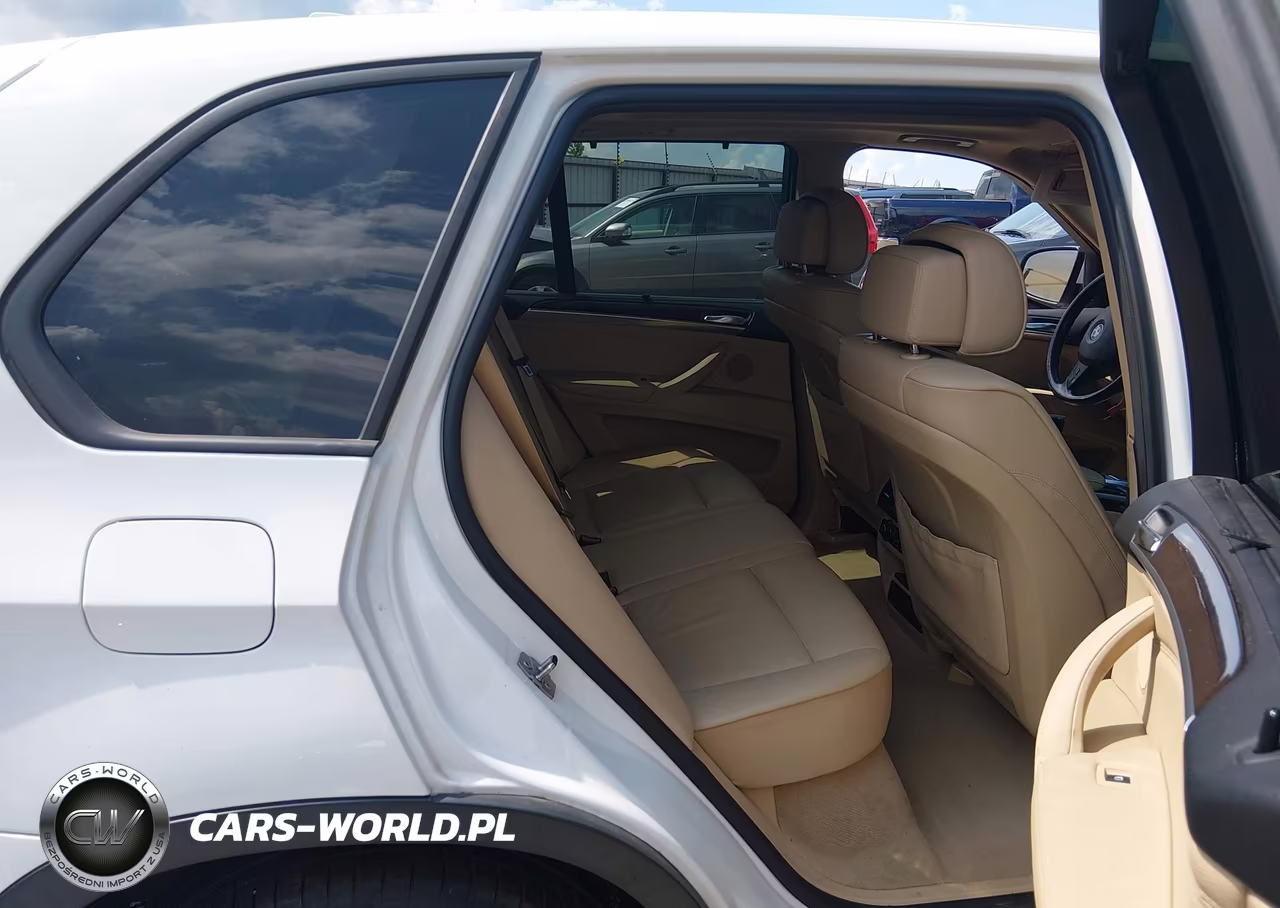 2011 BMW X5 xDrive35D VIN:5UXZW0C58BL368519 - 8
