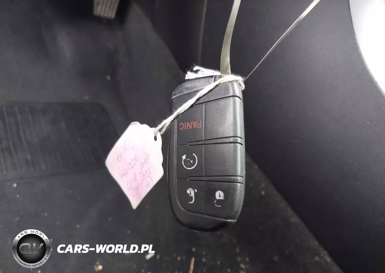 2018 Jeep Compass Latitude Fwd VIN:3C4NJCBB5JT318946 - 11