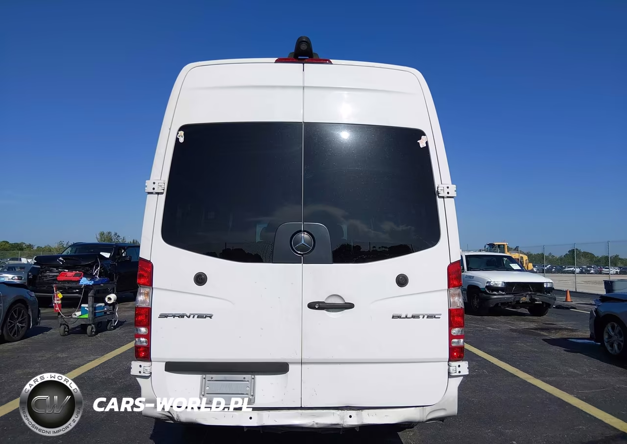 2014 Mercedes-Benz Sprinter 2500 High Roof VIN:WD4PE8DC4E5944404 - 16