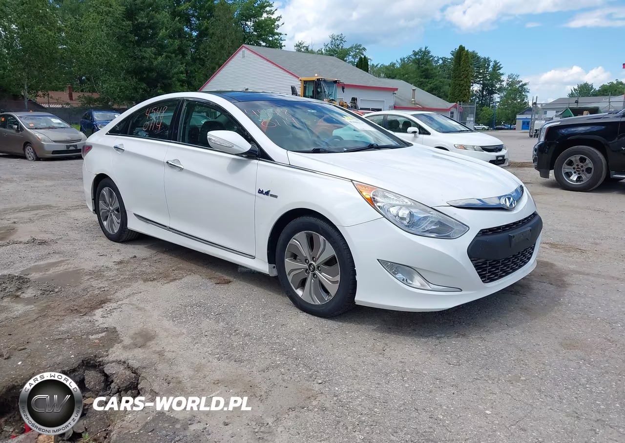 2013 Hyundai Sonata Hybrid Limited – zdjęcie 1 z 15