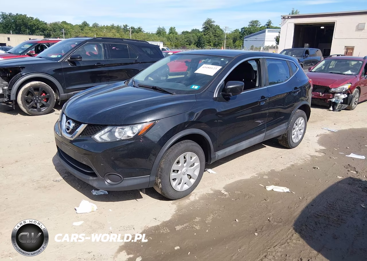2017 Nissan Rogue Sport S VIN:JN1BJ1CR2HW109447 - 2