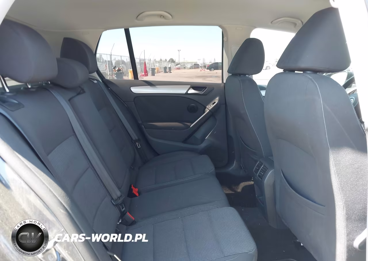 2012 Volkswagen Golf 2.5L 4-Door VIN:WVWDB7AJ9CW197165 - 8