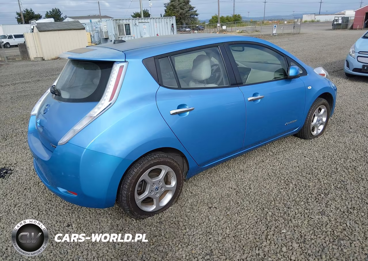 2011 Nissan Leaf VIN:JN1AZ0CP0BT003813 - 4
