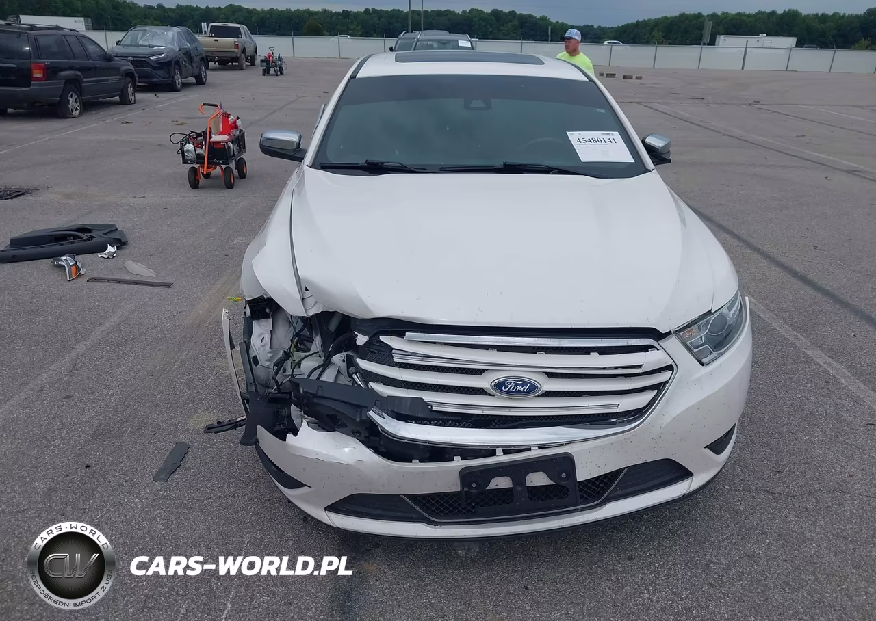 2018 Ford Taurus Limited VIN:1FAHP2F81JG138586 - 13