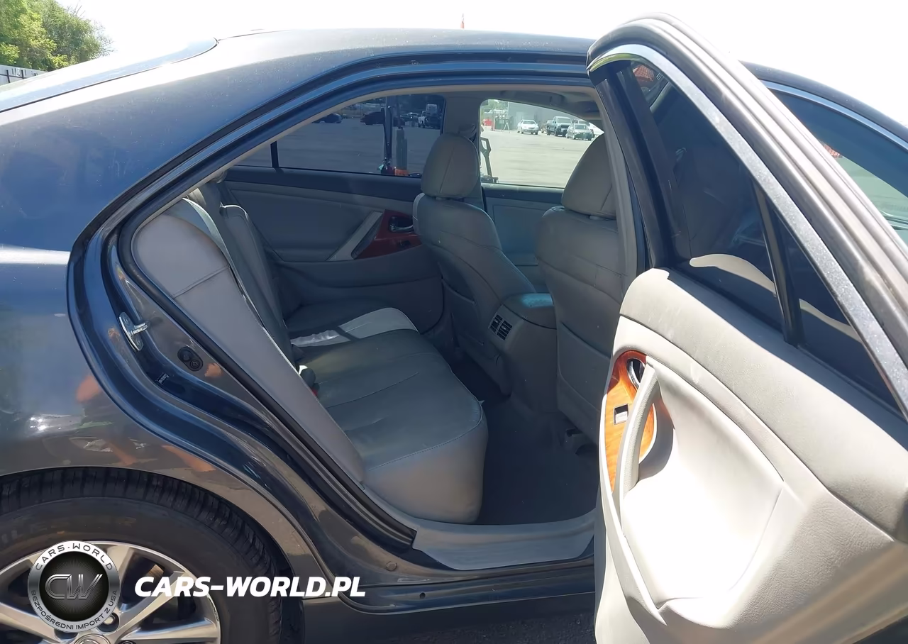 2010 Toyota Camry Hybrid VIN:4T1BB3EK0AU121552 - 8