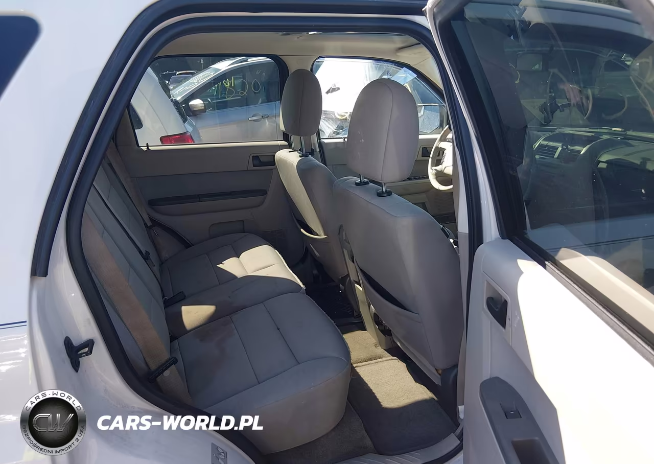 2010 Ford Escape Xlt VIN:1FMCU0D78AKD47781 - 8