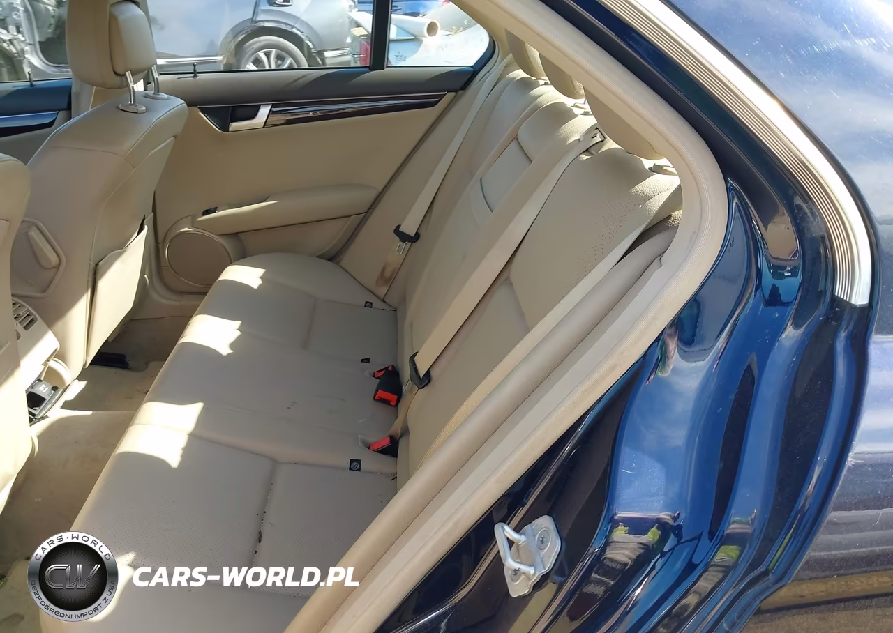 2014 Mercedes-Benz C 300 Sport 4Matic VIN:WDDGF8AB9ER306764 - 8