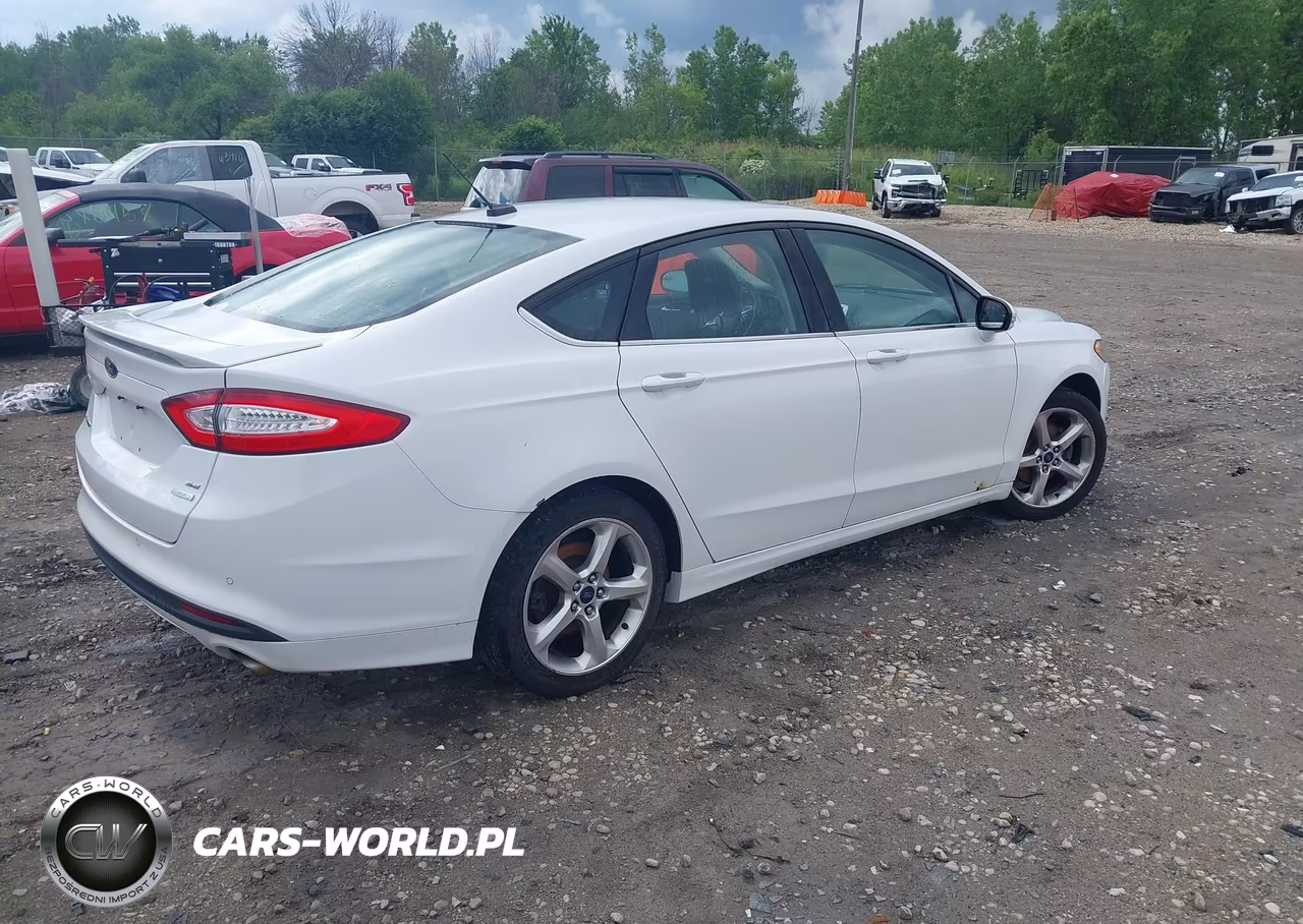 2014 Ford Fusion Se VIN:3FA6P0HD4ER359992 - 4