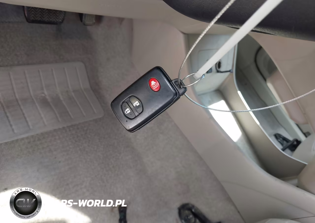 2010 Toyota Prius Iv VIN:JTDKN3DU3A0070148 - 11