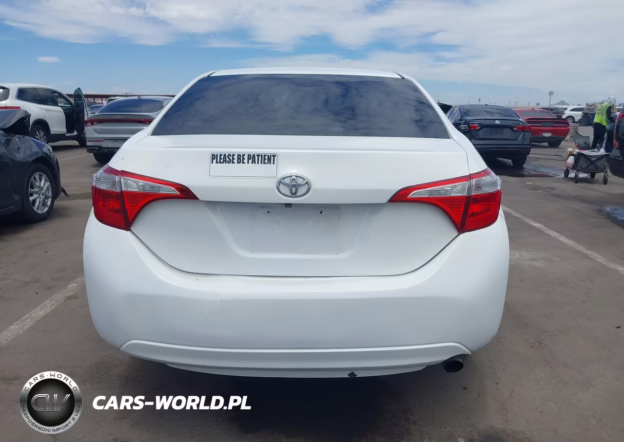 2015 Toyota Corolla Le VIN:2T1BURHE3FC266354 - 16
