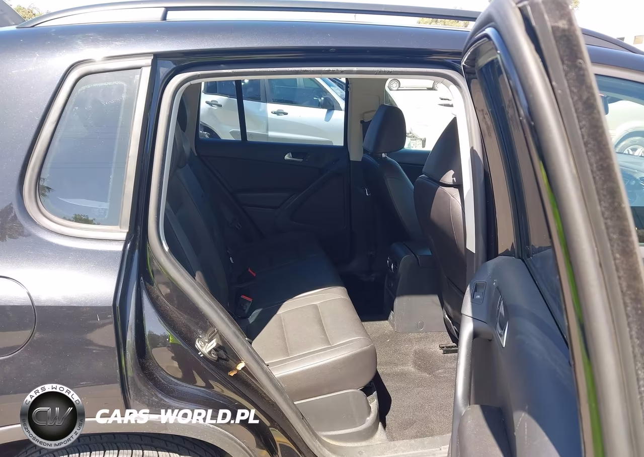 2016 Volkswagen Tiguan S VIN:WVGAV7AX6GW610837 - 8