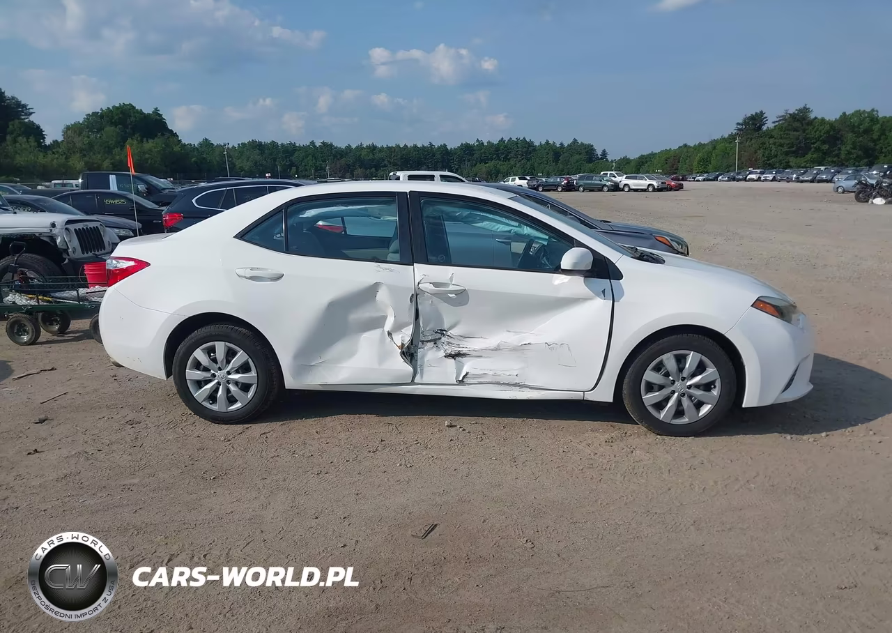 2016 Toyota Corolla Le VIN:2T1BURHE1GC641241 - 13