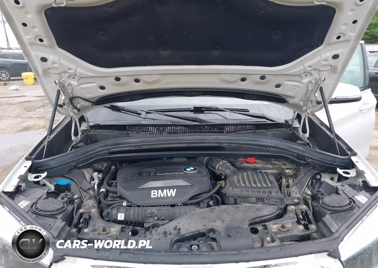 2019 BMW X1 xDrive28I VIN:WBXHT3C59K5N47747 - 10
