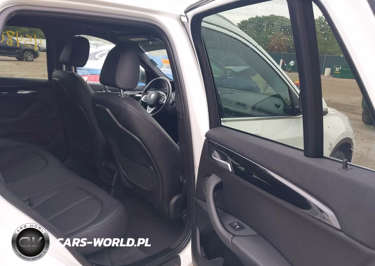 2019 BMW X1 xDrive28I VIN:WBXHT3C59K5N47747 - 8