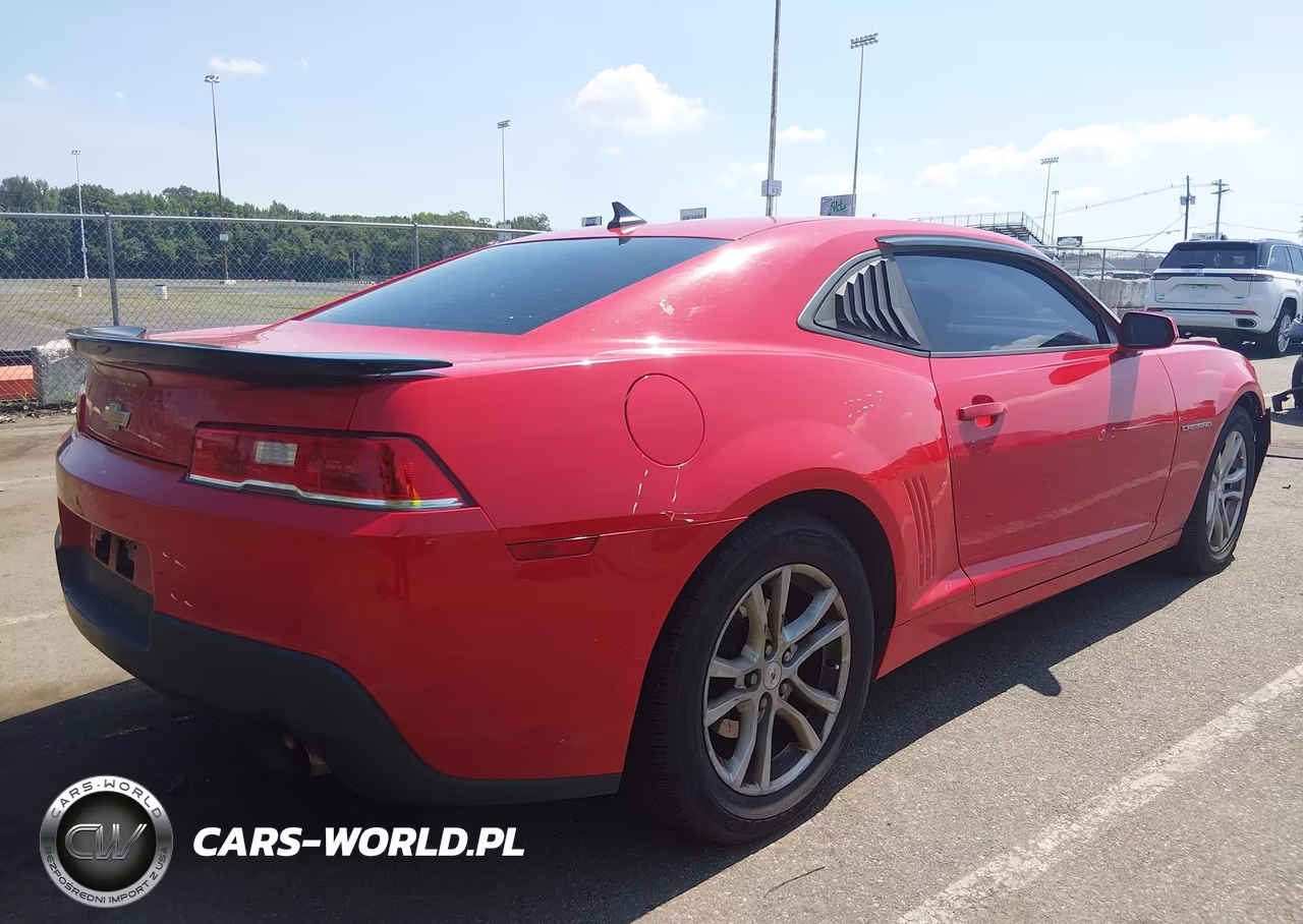 2015 Chevrolet Camaro 2Ls VIN:2G1FB1E35F9110062 - 4