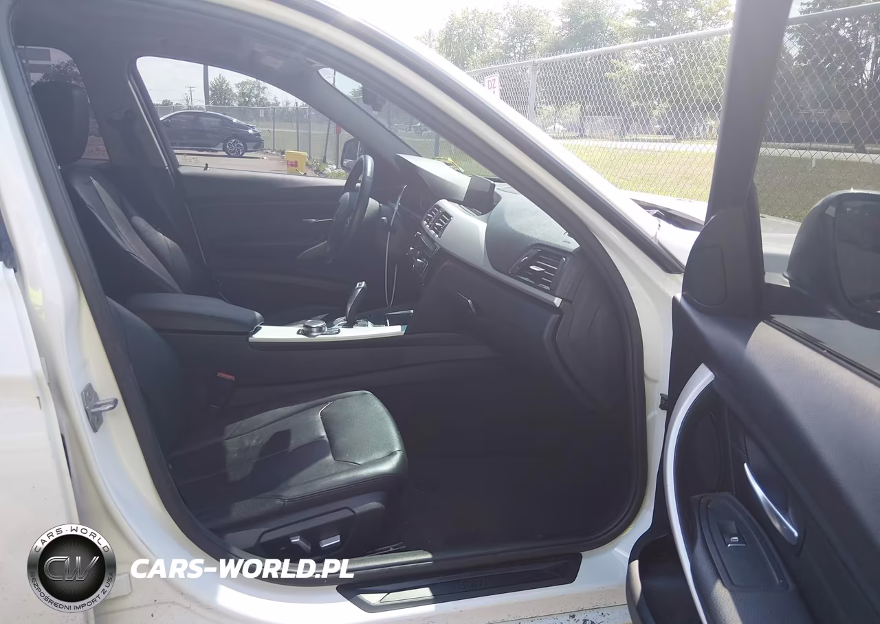 2017 BMW 320I xDrive VIN:WBA8E5G30HNU44878 - 5