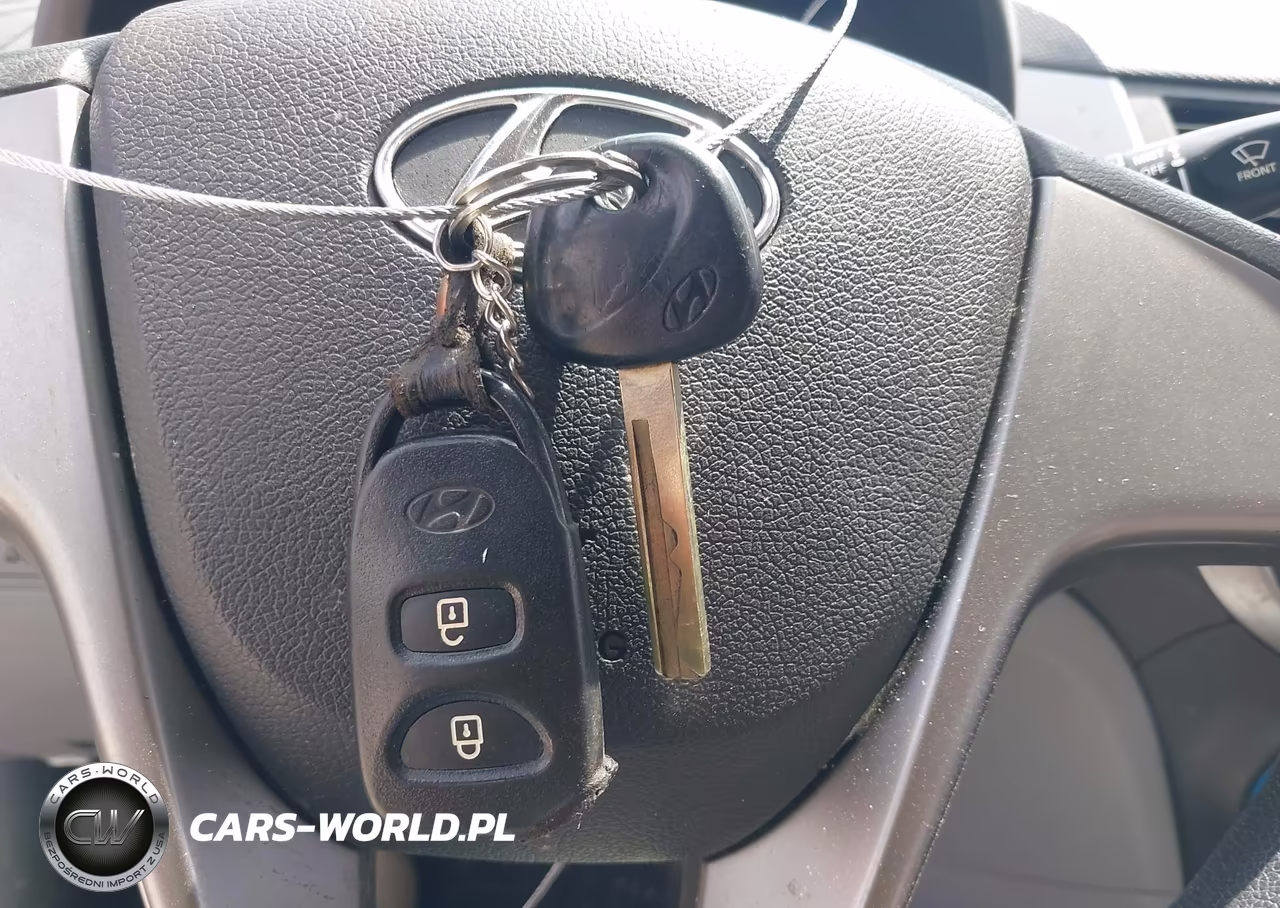 2015 Hyundai Accent Gls VIN:KMHCT4AE0FU906555 - 11