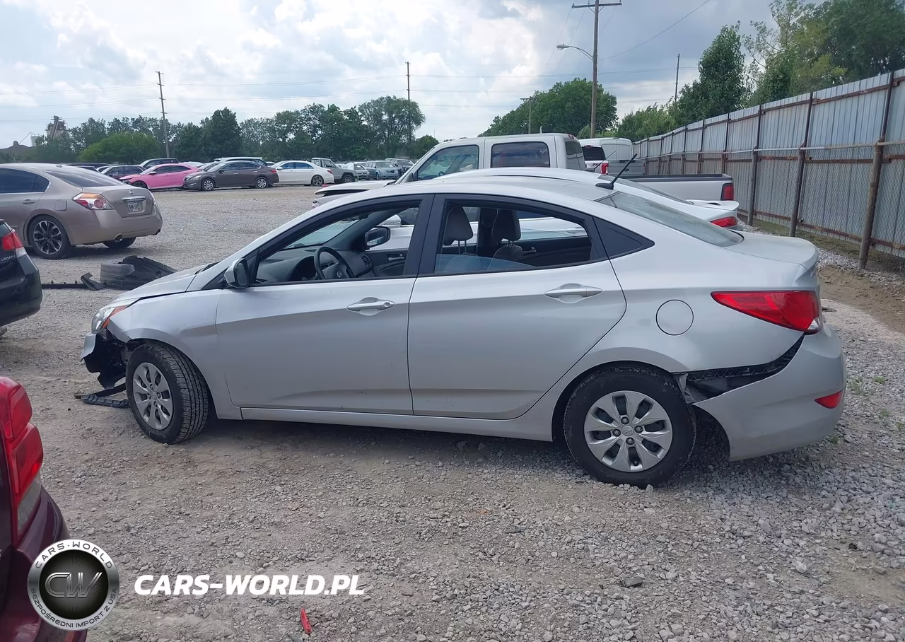 2015 Hyundai Accent Gls VIN:KMHCT4AE0FU906555 - 14