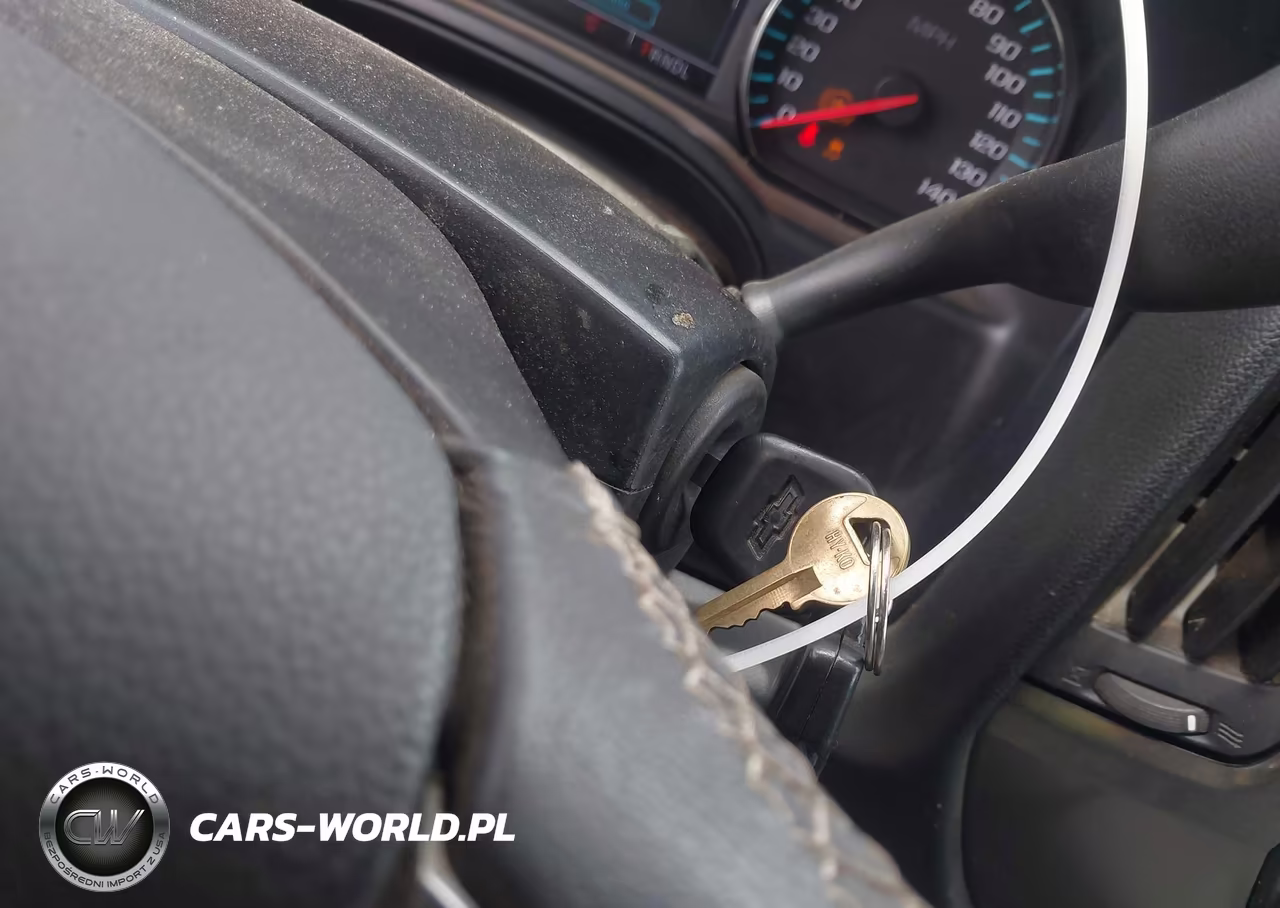 2017 Chevrolet Silverado 1500 Lt VIN:3GCUKREC4HG242851 - 11
