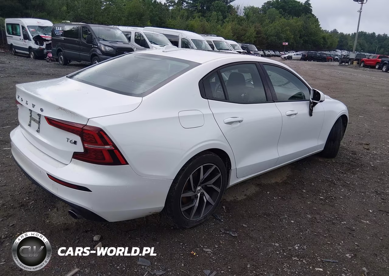 2020 Volvo S60 T6 Momentum VIN:7JRA22TK8LG046910 - 4