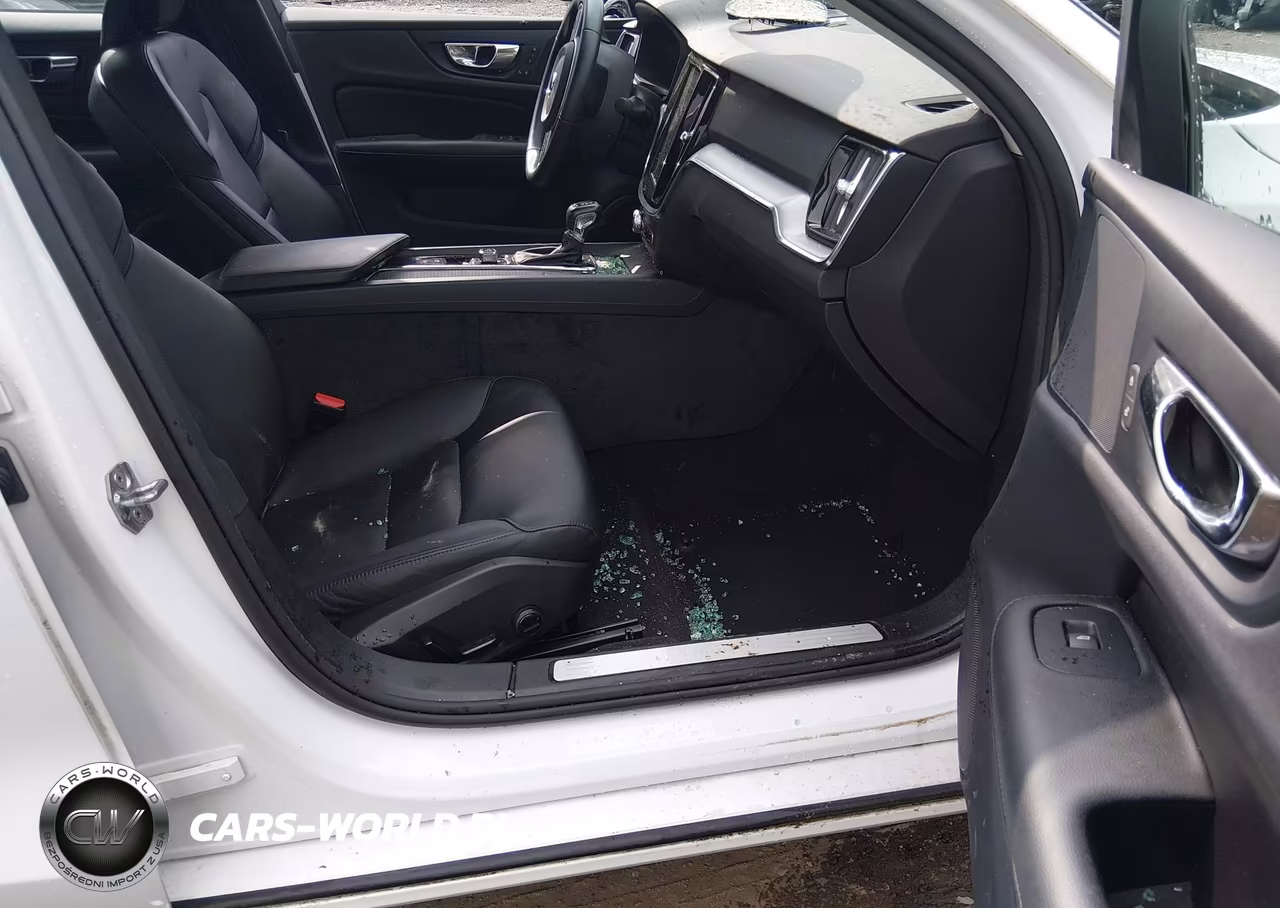 2020 Volvo S60 T6 Momentum VIN:7JRA22TK8LG046910 - 5