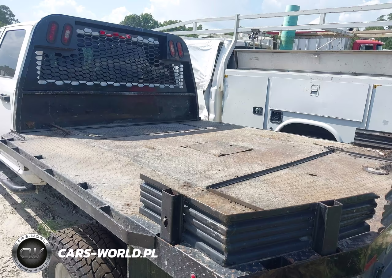2020 Ram 3500 Tradesman 4X4 8' Box VIN:3C63RRGJ6LG291987 - 6