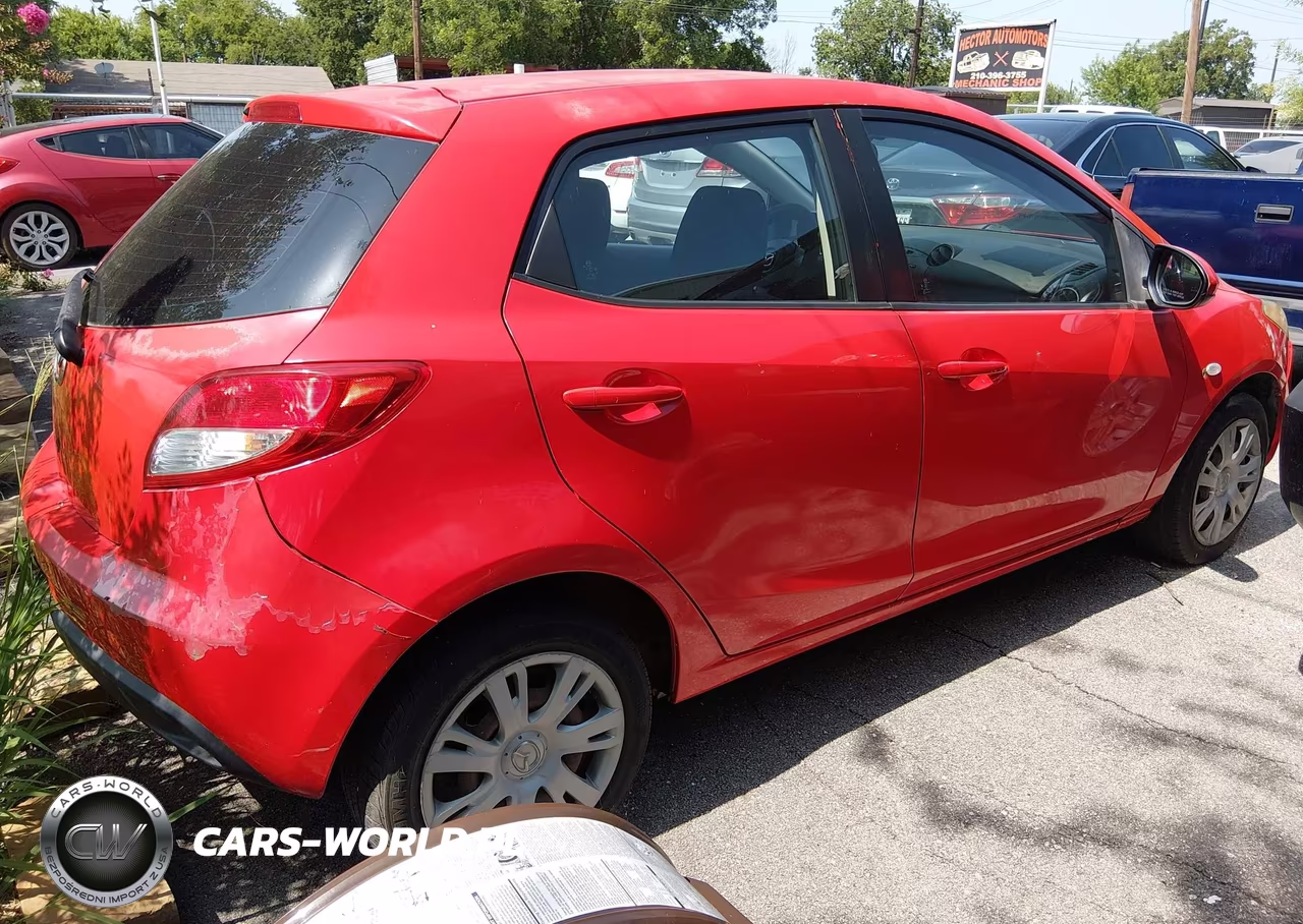 2012 Mazda Mazda2 Sport VIN:JM1DE1KY5C0147169 - 4