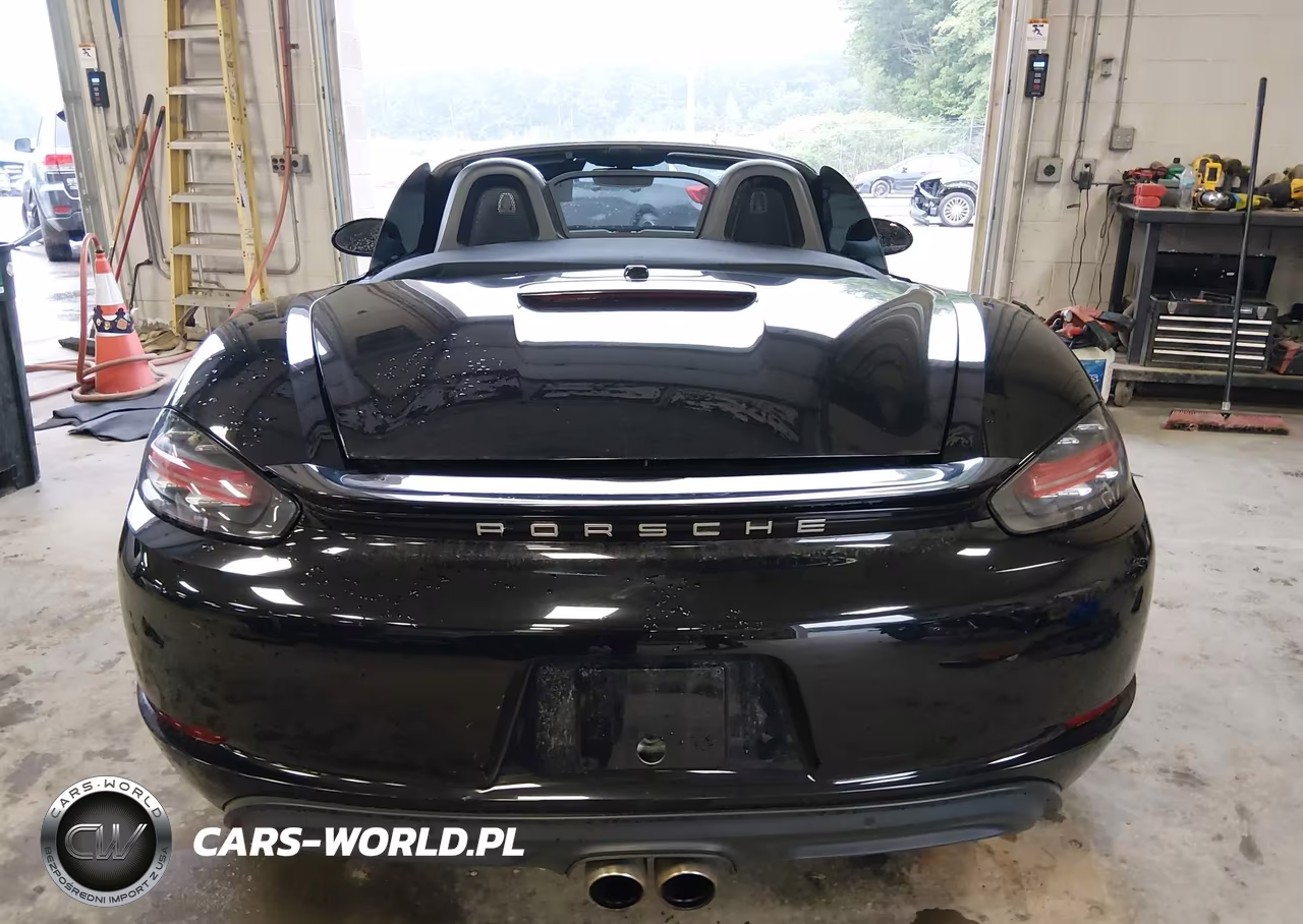 2018 Porsche 718 Boxster S VIN:WP0CB2A87JS228350 - 17