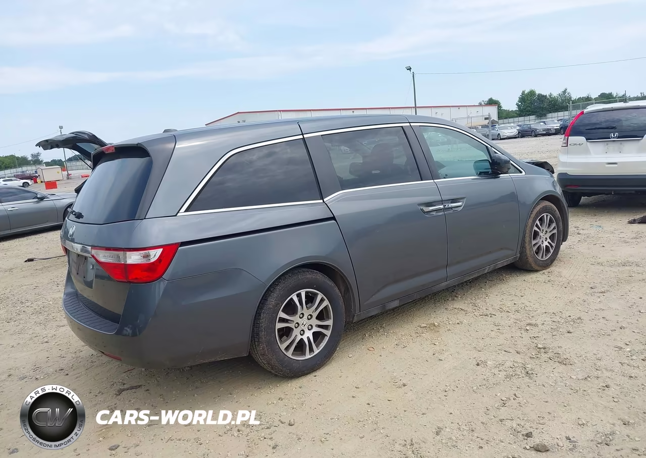 2013 Honda Odyssey Ex-L VIN:5FNRL5H63DB050015 - 4