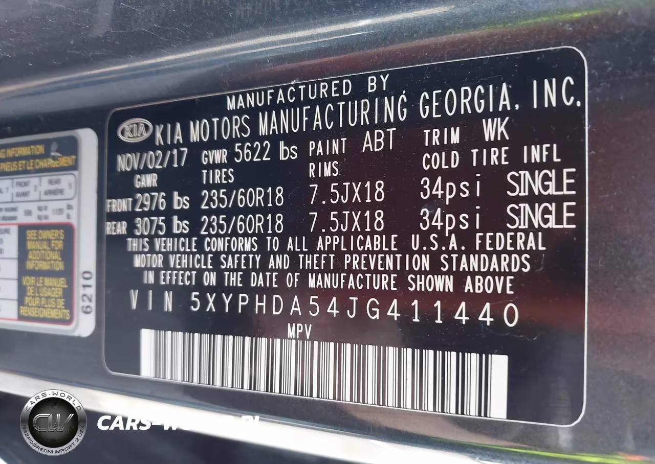 2018 Kia Sorento 3.3L Ex VIN:5XYPHDA54JG411440 - 9