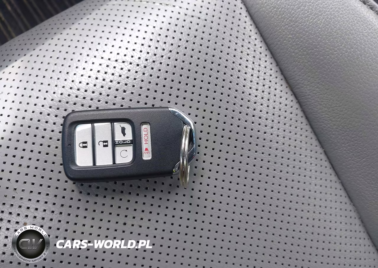 2016 Honda Pilot Elite VIN:5FNYF6H0XGB066107 - 11
