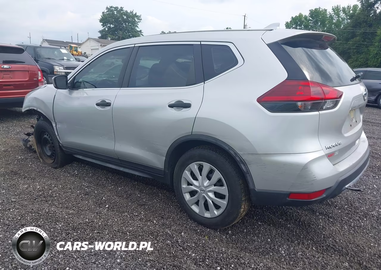 2019 Nissan Rogue S VIN:JN8AT2MT4KW260336 - 3