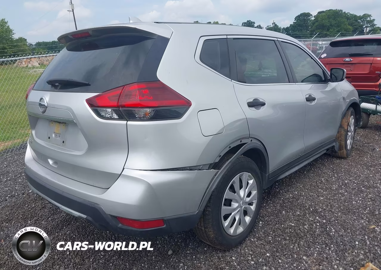 2019 Nissan Rogue S VIN:JN8AT2MT4KW260336 - 4